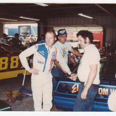 bob senneker and crew