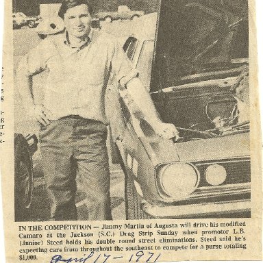 Jimmy Martin won in modified class at Jackson dragstrip in 1971.
