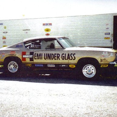 Hemi Under Glass