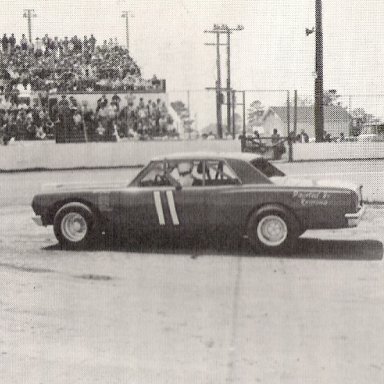 Leroy Jones Wilson Co Speedway '75