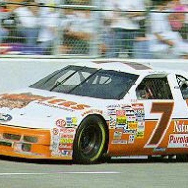 1992 Alan Kulwicki Hooter's Thunderbird