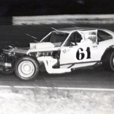 Richie Evans Pinto spins Aug 1972