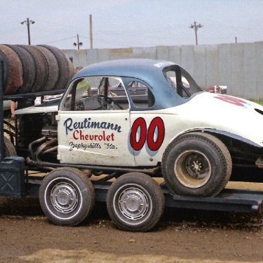 BUZZIE REUTIMANN