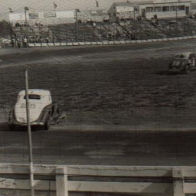 1949 Islip z