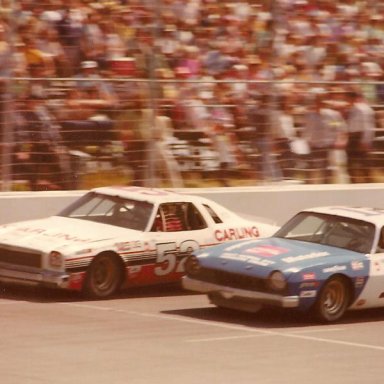 52 EARL ROSS 12 BOBBY ALLISON 1974