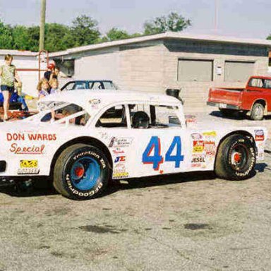 44 Bob Ward