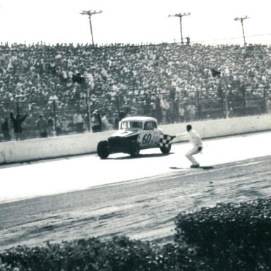 1962NYSFairWin-600x597