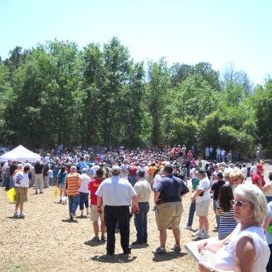 Crowd gathered for 2010 Camaro.