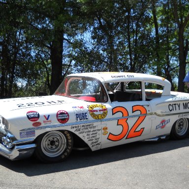 Car 32