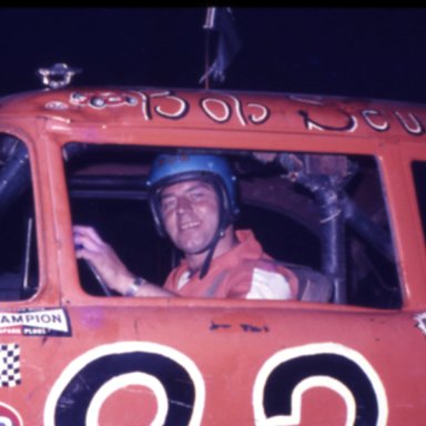 BobSeusseatedincar
