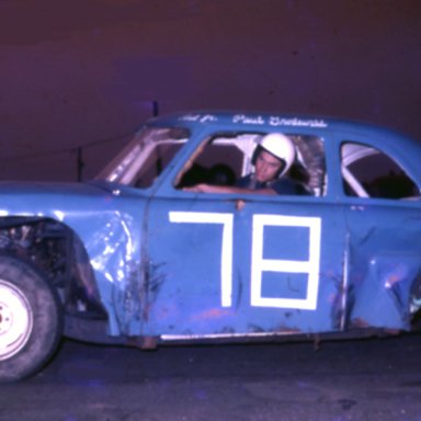 PaulGblueNo78Fig8car