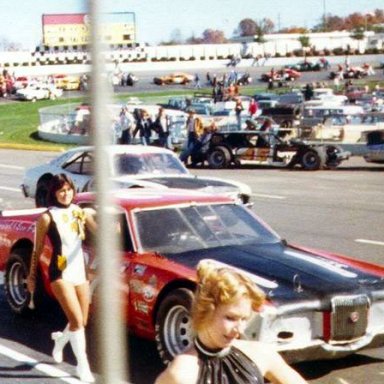 45-Modified-Satch Worley in Back Ground At Martinsville Va