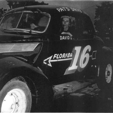 Jacksonville_sDavidEzell-1957_Marty