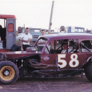 Merv Treichler dirt coach 1971