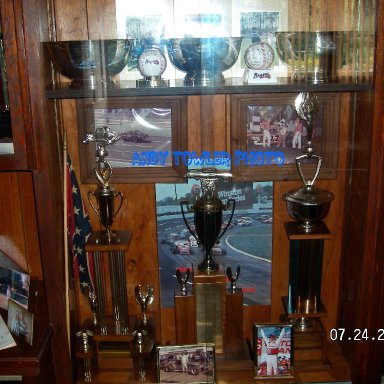 Billy Hensley-Trophys