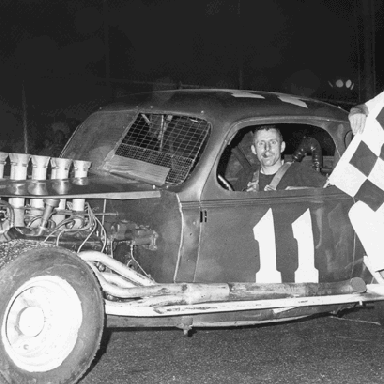 F-DeSarro-win-8-24-68-PC-L