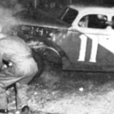 Ford-Ingalls_Crash-1951-2