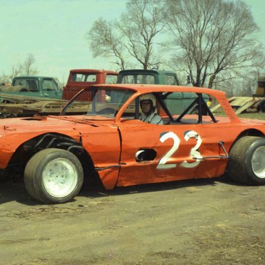 a1 Bob Krull seated in Chevy in pits