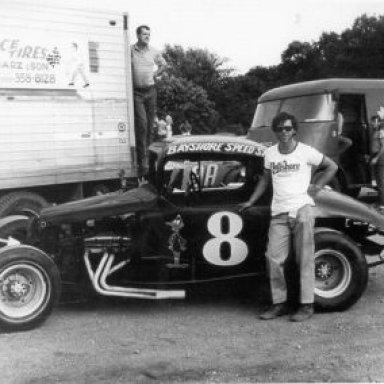 bob-little-jr-8-350