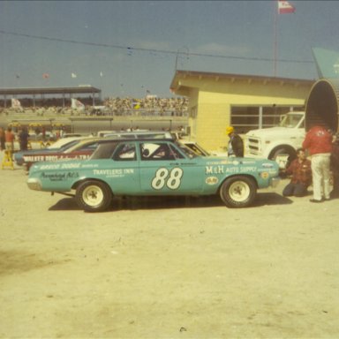 who drove this car at daytona ?? anyone know
