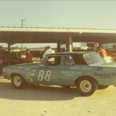 who drove this car at daytona ?? anyone know