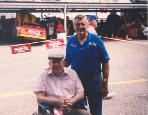 Picture 051 - Gallery - Mike Cox | racersreunion.com