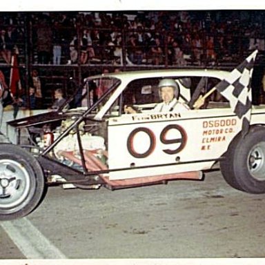 bryan osgood 09-sl-fred smith-600x418