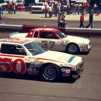 Neil Bonnett 37 and Geoff Bodine 50 at Wilkesboro April 18, 1982
