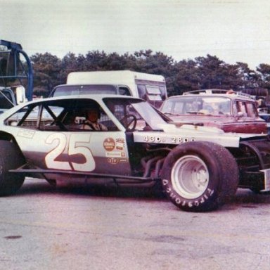 #25 Modified Pinto Bobby Holmberg