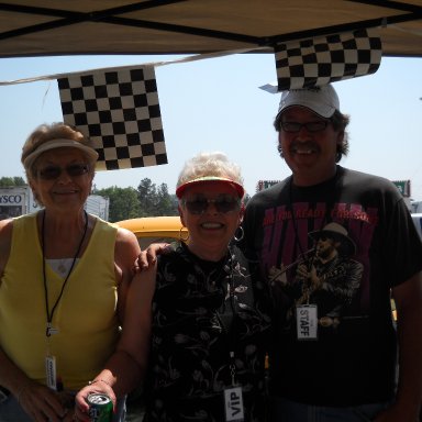 Jeanie, Wanda, and Jeffery