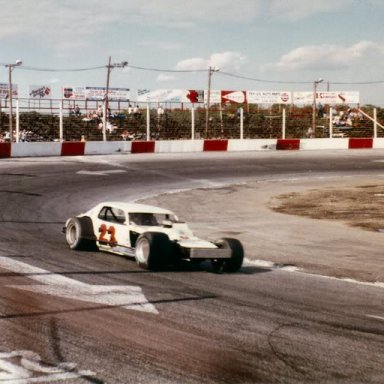 Lew Hennessey
