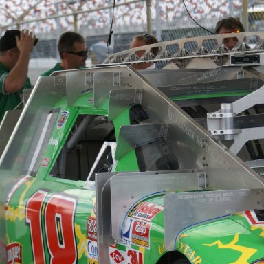 Cup inspection & USAC Cars +V.L. Darlington 5-10-07 007