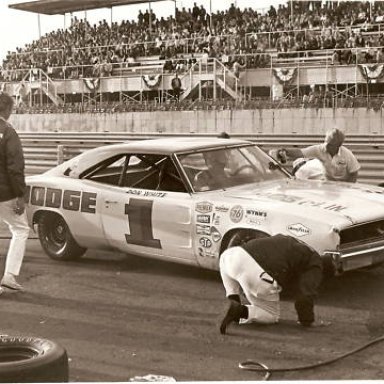 Don White Charger in Pits