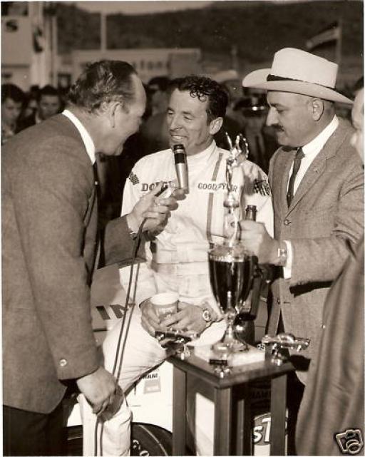 Don White Trophy Presentation - Gallery - Vince Pepple | racersreunion.com