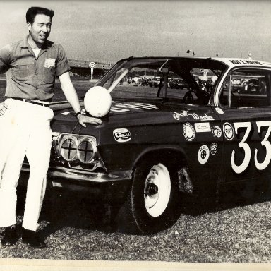 Roy Mayne & "33" car