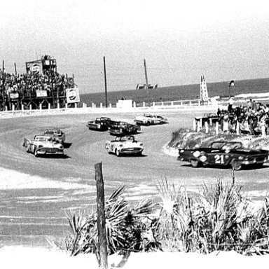 Daytona Beach 1958 Convertible Race