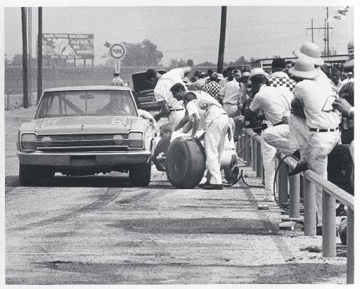 1967 The King - Gallery - Richard Guido | racersreunion.com