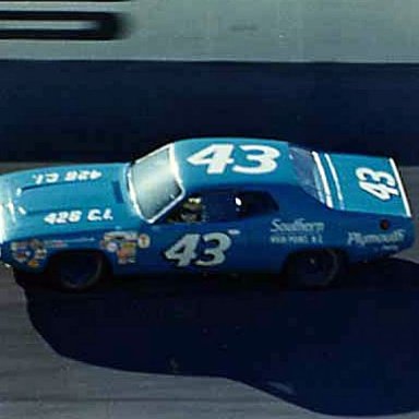 1971 Daytona 500 winner