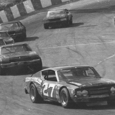 Dion Leads 74 Milk Bowl