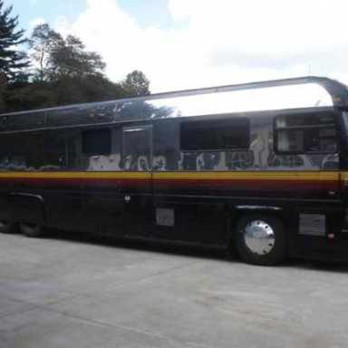 Roger Penske's Ride To the Track in 1986