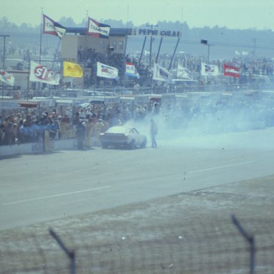 #11 Cale Yarborough 1976 Daytona 500.