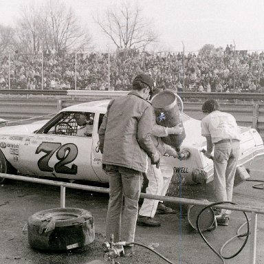 1975 BP PIT