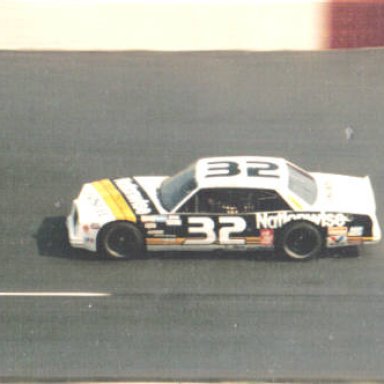 Alan Kulwicki #7 Bristol Valleydale 500 4-12-87