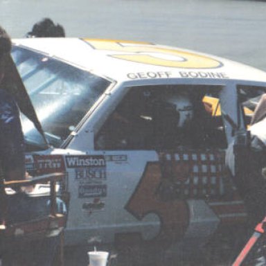Alan Kulwicki #7 Bristol Valleydale 500 4-12-87