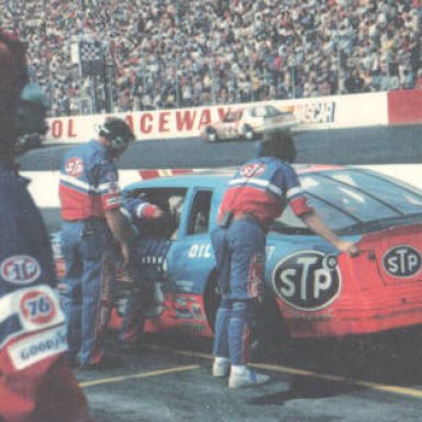 Neil Bonnett #12 into the wall at Bristol Valleydale 500 4-6-86