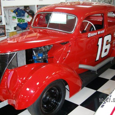Wood Brothers-21-Museum