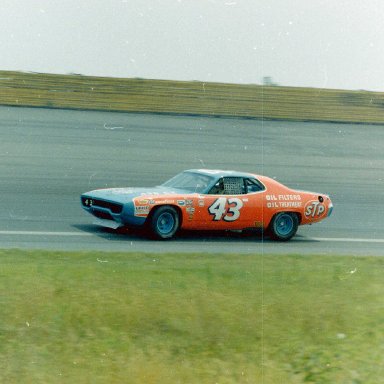 1972 STP PLYMOUTH AT TRENTON