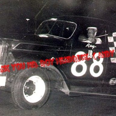 Ray Hendrick-Flyin-11