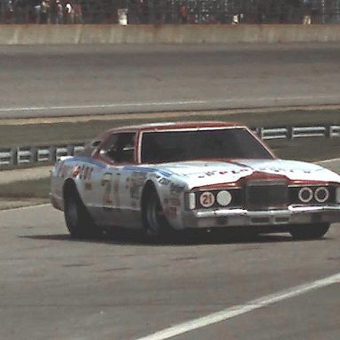 #21 Neil Bonnett 1980 Champion Spark Plug 400.