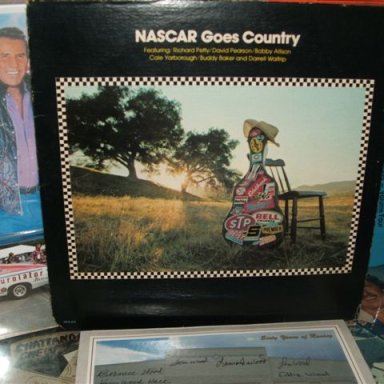 Emailing: Nascar Goes County 016